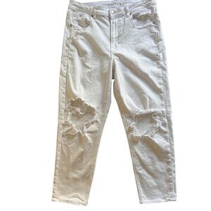 American Eagle Mom Straight Jean White Distressed Size 14 (actual 16) Stretch